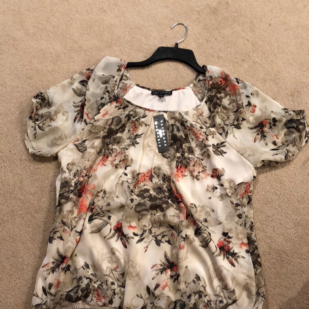 Women’s Shirt- XL